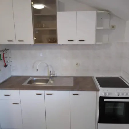 Arbanija 트로기르